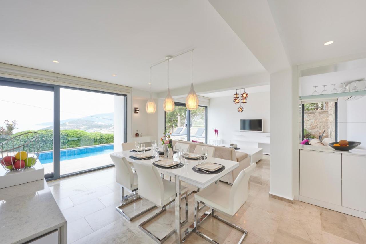 Luxus Villa Skyla Mit 5 Schlafzimmern & Meer-Blick Kas Exterior photo